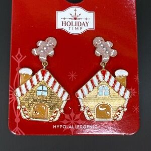NWT Holiday Time Festive Gingerbread House Earrings